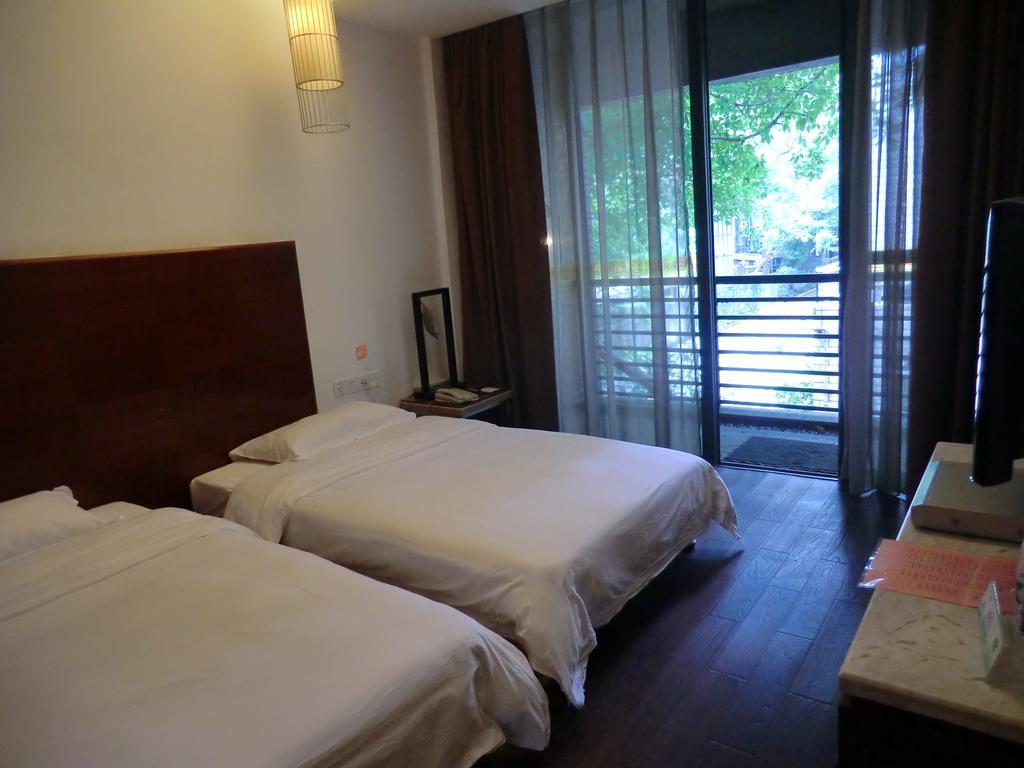 Guangzhou Fangyuan Hotel - - Free Shuttle Bus To Canton Fair Complex During 14Th Apr To 4Th May Buitenkant foto